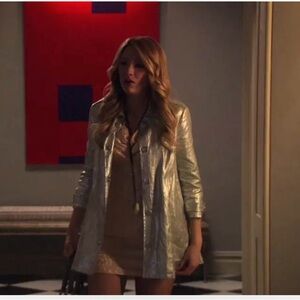 Gryphon silver metallic trench M ASO Gossip Girl Serena Van Der Woodsen